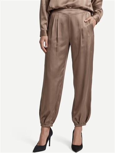 227 - dark taupe
