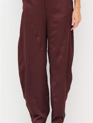 640 - Burgundy