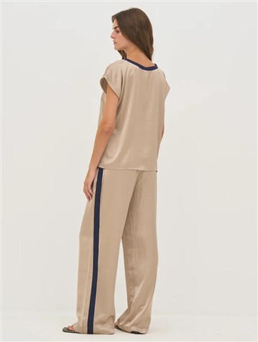 476 - navy